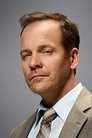 Peter Sarsgaard isTommasino 'Tommy' Molto